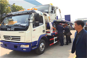 正蓝旗汽车道路救援拖车价格